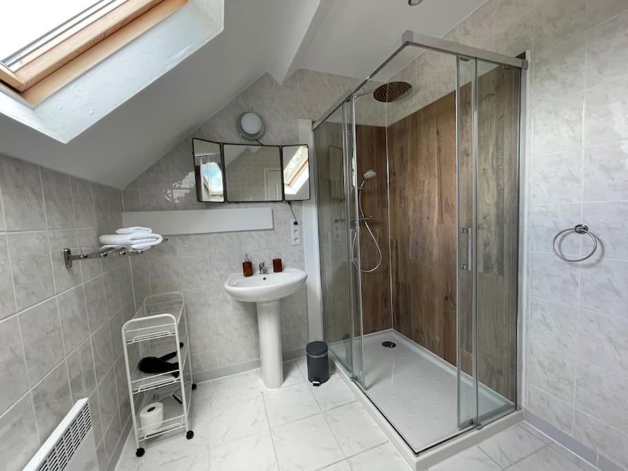 Gite Omaha 3 Etoiles - La Ferme Delaunay Saint-Come-du-Mont Екстериор снимка